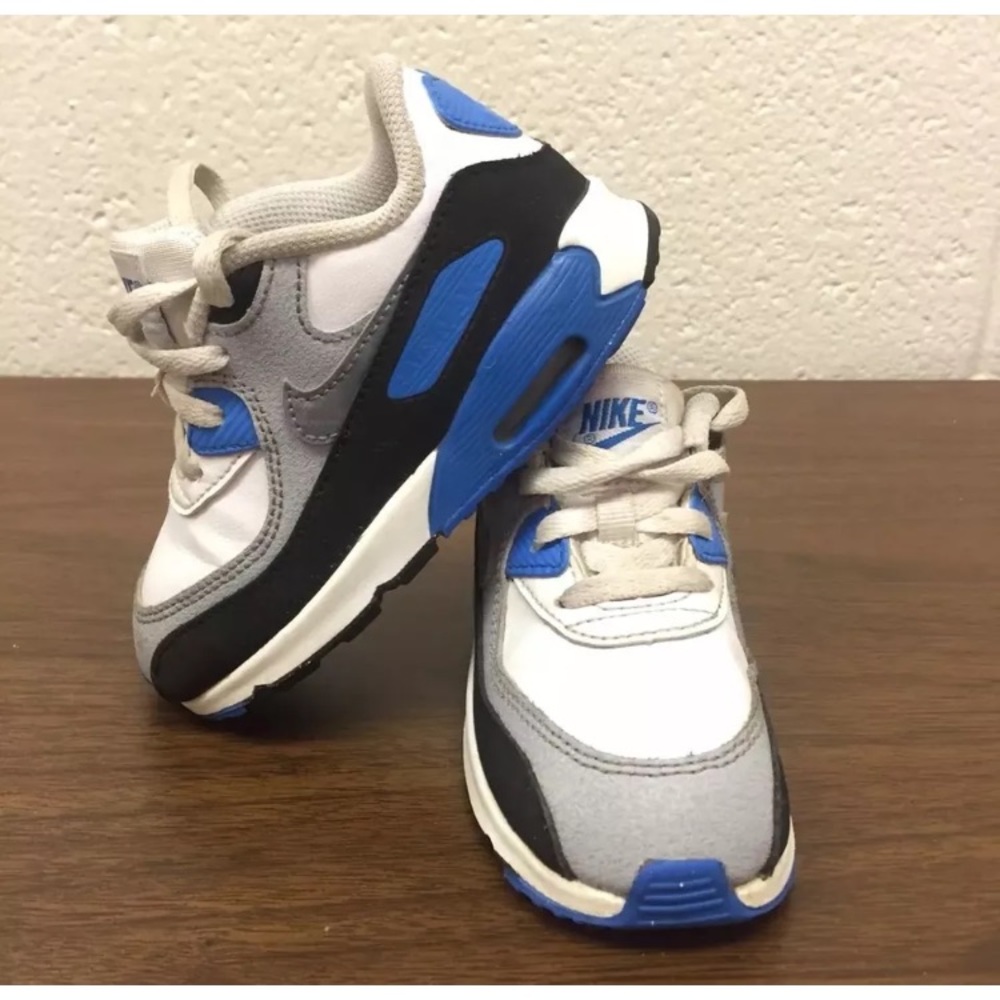 Kids Nike Air Max 90 - Size 8C